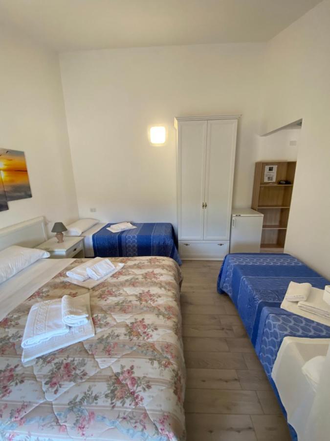 Molti Mari B&B Resort 奧爾比亞 外观 照片