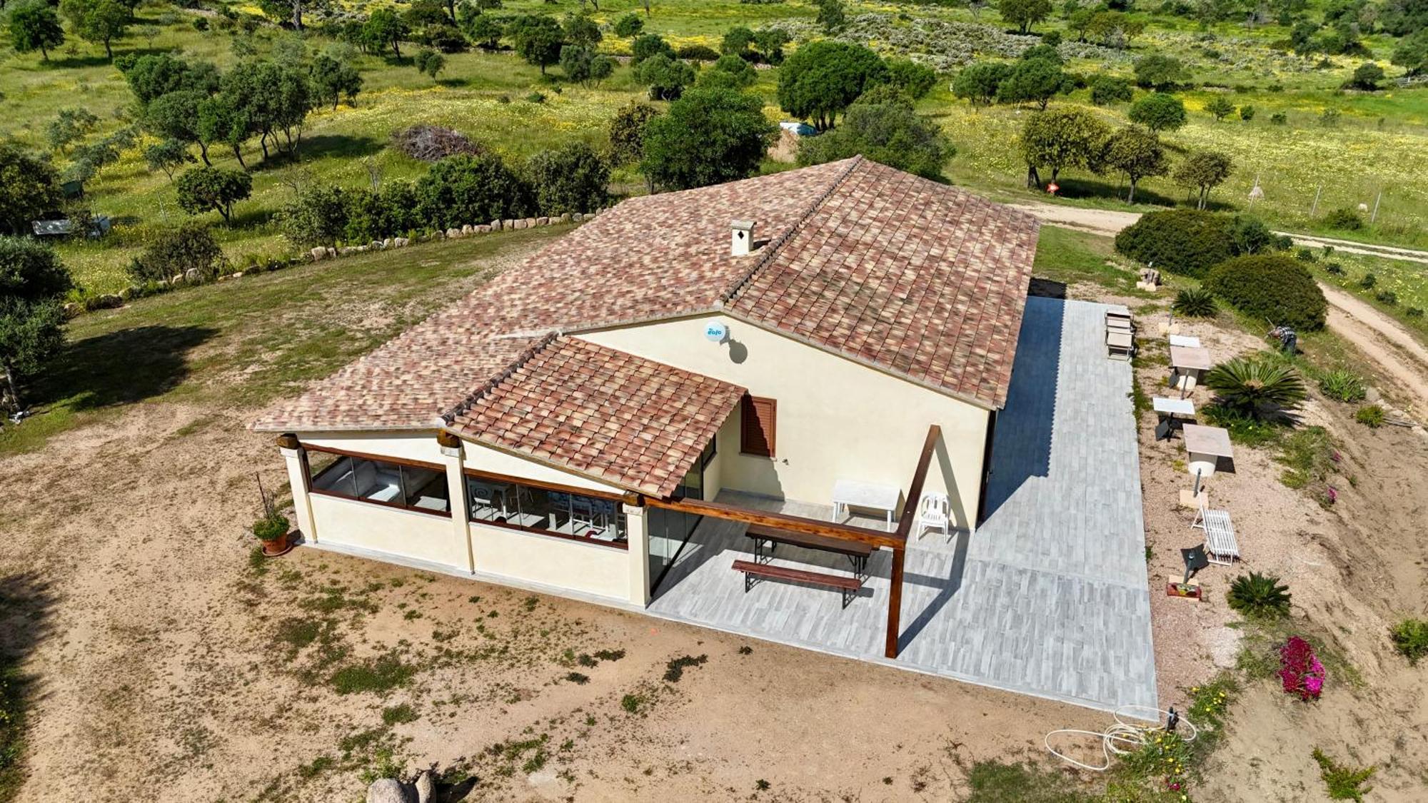 Molti Mari B&B Resort 奧爾比亞 外观 照片