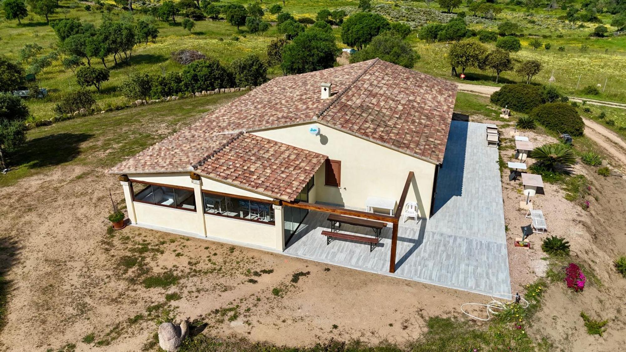 Molti Mari B&B Resort 奧爾比亞 外观 照片