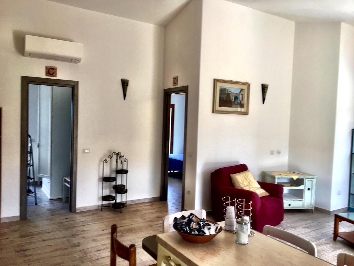 Molti Mari B&B Resort 奧爾比亞 外观 照片